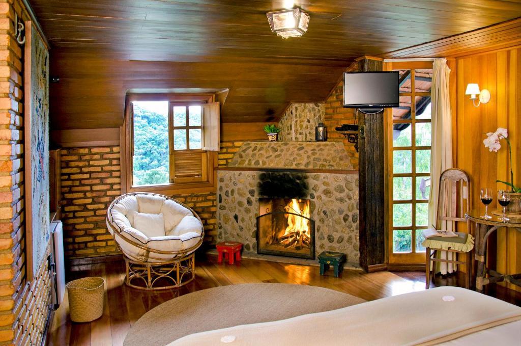 Chalet 2,52802188:JPEG